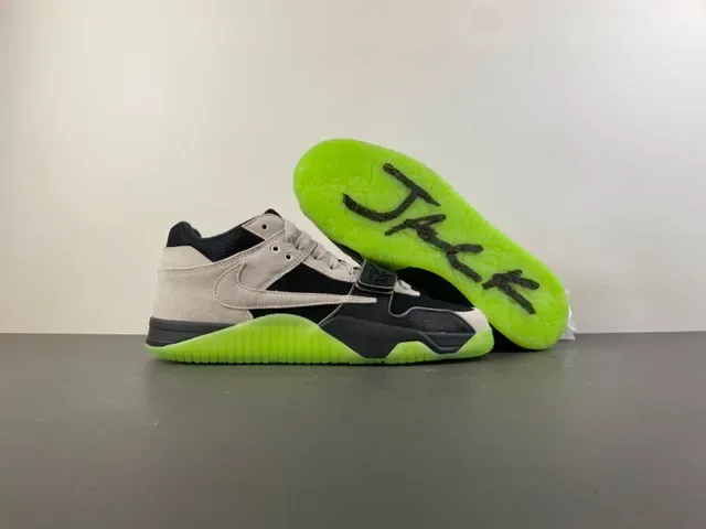 Nike Black Green High-Top Dual-Lace System Lifestyle Sneakers 12