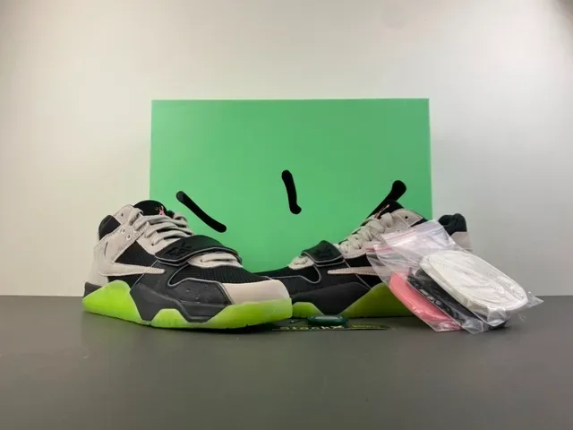 Nike Black Green High-Top Dual-Lace System Lifestyle Sneakers 13