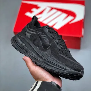 Nike Black Monochromatic Engineered Mesh Upper Running Shoes