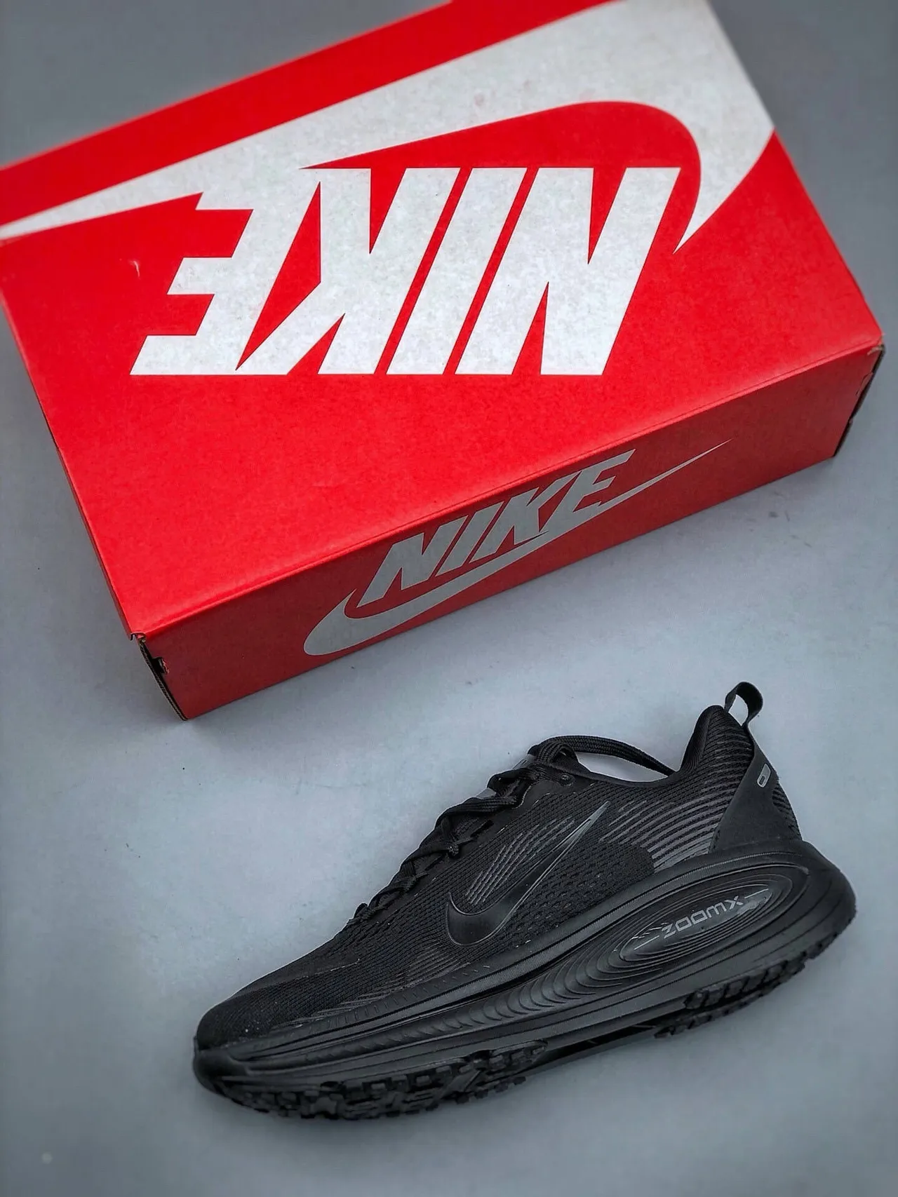 Nike Black Monochromatic Engineered Mesh Upper Running Shoes 5