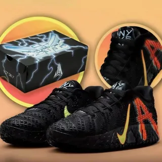 Nike 黑色橙色高帮轮廓大胆侧面图案篮球鞋