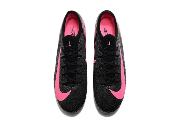 Nike أحذية كرة القدم سوداء ووردية أعلى كيت خطوط رسومية ديناميكية أرضية صلبة 2