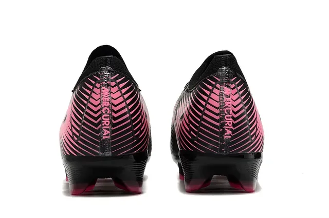 Nike أحذية كرة القدم سوداء ووردية أعلى كيت خطوط رسومية ديناميكية أرضية صلبة 4