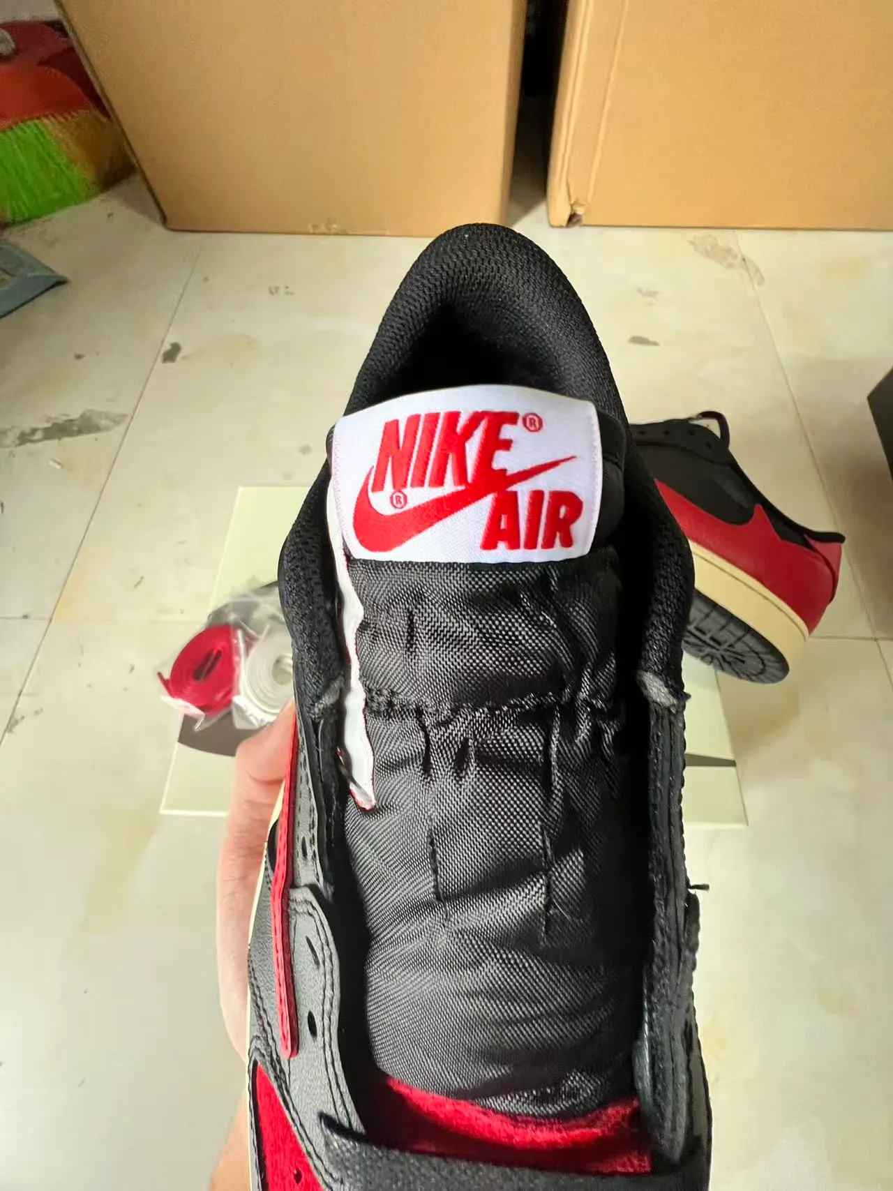 Nike Black Red Low-Top Silhouette Cream Midsole Lifestyle Sneakers 4