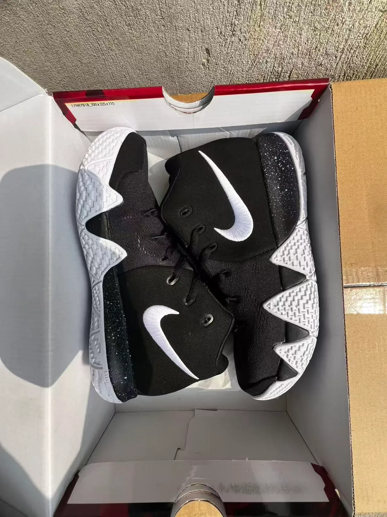 Nike Black White High-Top Segmented Outsole Basketball Shoes 9