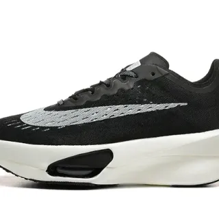 Nike Chaussures de Course Noir et Blanc avec Upper en Tricot et Suela de Mousse Sculptée