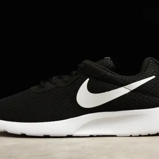 Nike 黑色白色网面鞋面 极简轮廓 生活方式运动鞋