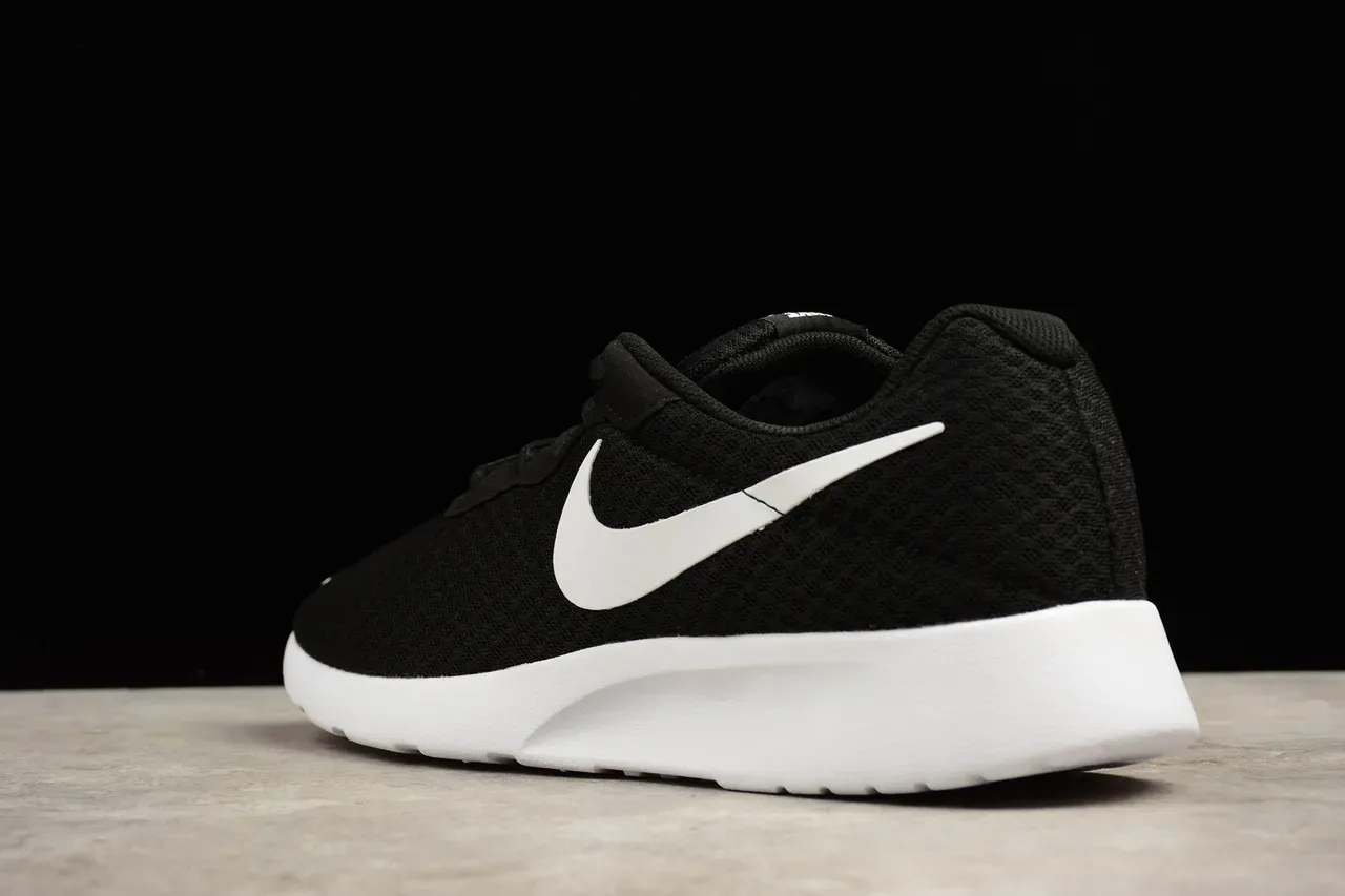 Nike Black White Mesh Upper Minimalist Silhouette Lifestyle Sneakers 4