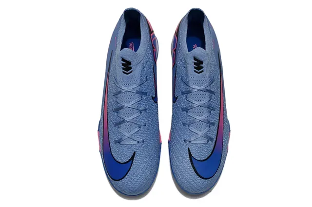 Nike Chaussures de football turf col dynamic fit upper knit bleu rose 2