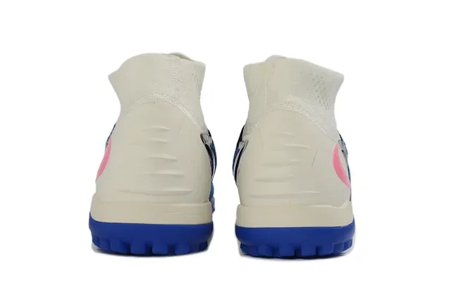 Nike Chaussures de football bleu blanc avec upper en knit, col haut, sock-fit, pour turf 12