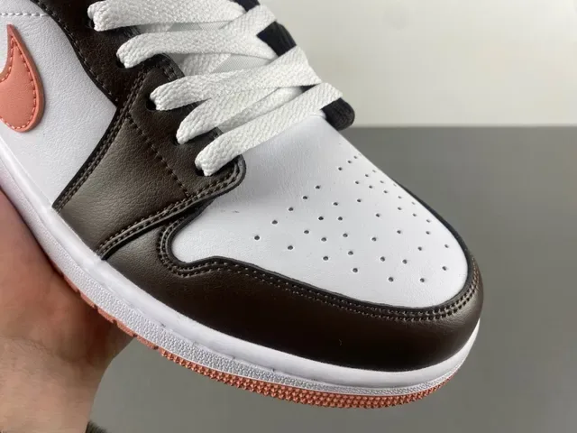 Nike Brown Orange Low-Top चामড়া এবং জাল লাইফস্টাইল স্নিকার্স 2