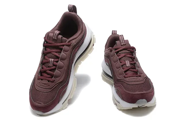 Nike Burgundy White Layered Maroon Upper Visible Air Unit Lifestyle Sneakers 3