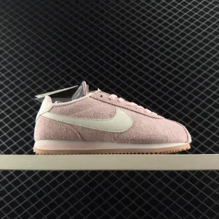 Nike Cortez धूसर गुलाबी सूड लाइफस्टाइल स्नीकर