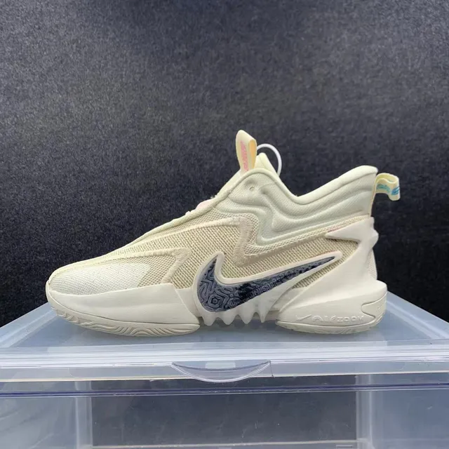 Nike Cosmic Unity Beige Blue Wave-Patterned Knit Upper Basketball Shoes 2