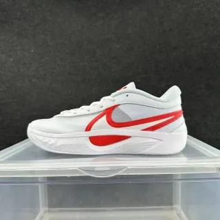 Nike Cosmic Unity श्वेत लाल लो-टॉप टेक्सटाइल ऊपरी भाग लाइफस्टाइल स्नीकर