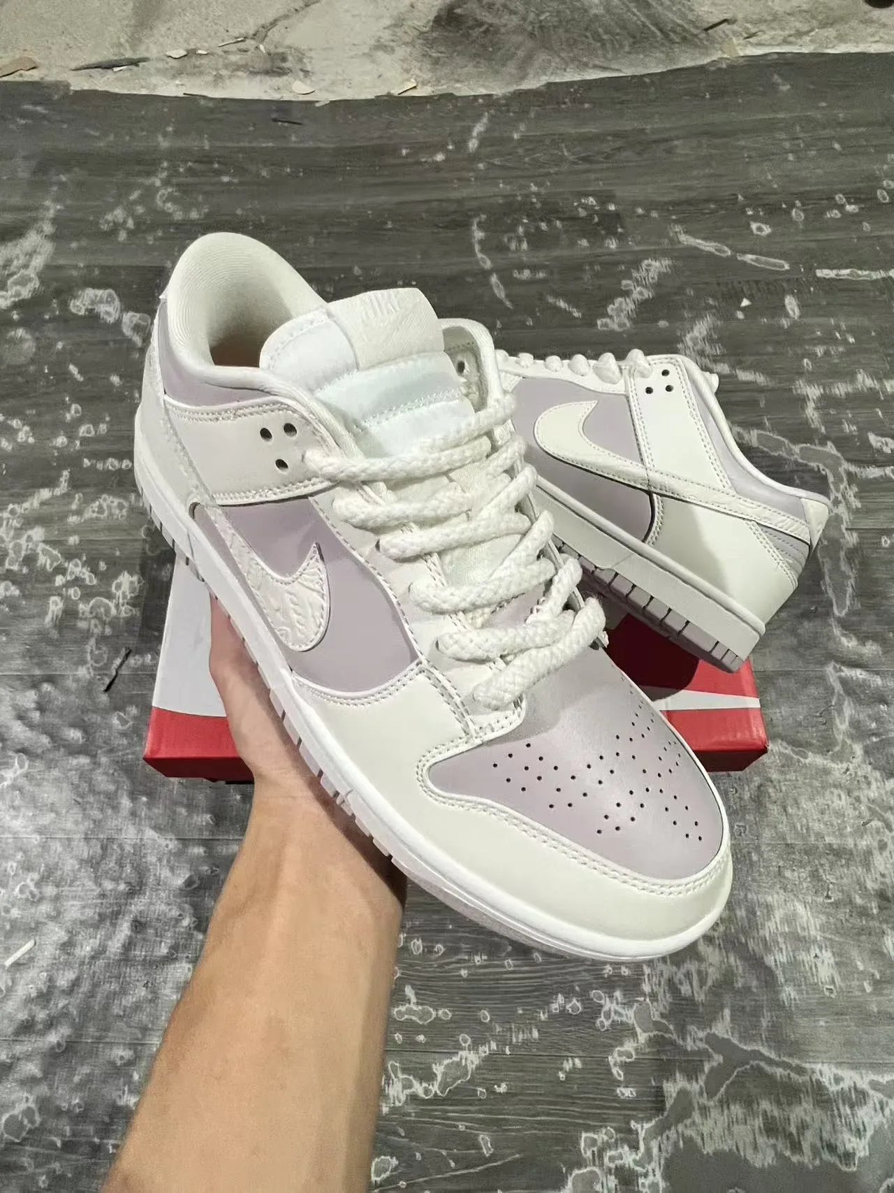 Nike Dunk Low Light Lavender Lifestyle Sneakers 2