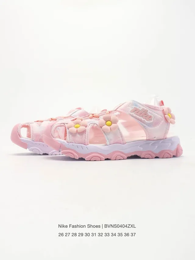 Nike Floral-Embellished Multi-Strap Chunky Sole Casual Sandals 15