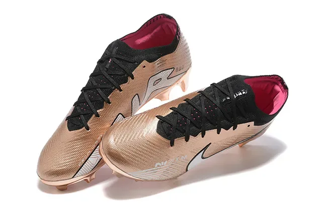 Nike Gold Black Métallique Synthétique Upper Système De Lacets Surface De Jeu Firme Chaussures De Football 2