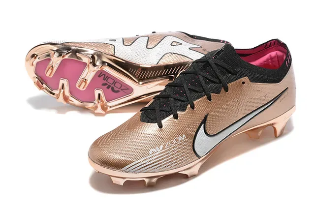 Nike Gold Black Métallique Synthétique Upper Système De Lacets Surface De Jeu Firme Chaussures De Football 7