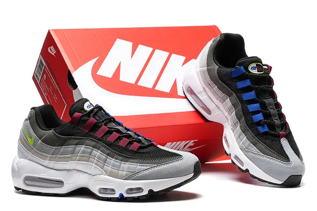 Nike Gray Black Layered Synthetic And Mesh Upper Quilted Midfoot Panel Lifestyle Sneakers 2