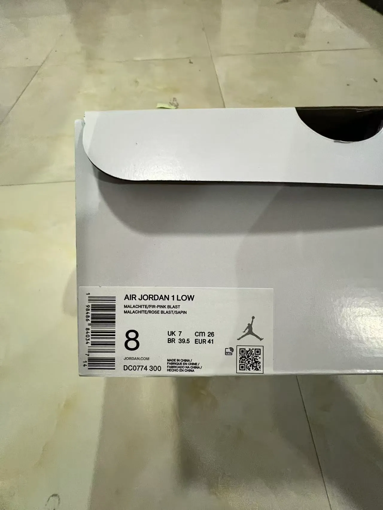 Nike Green Pink Low-Top Leather Upper Lifestyle Sneakers 10