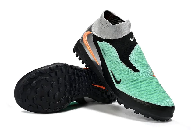Nike أخضر فضي Sock-Fit Knit Upper غير متماثل بدون أربطة بناء Turf كرة قدم أحذية 3