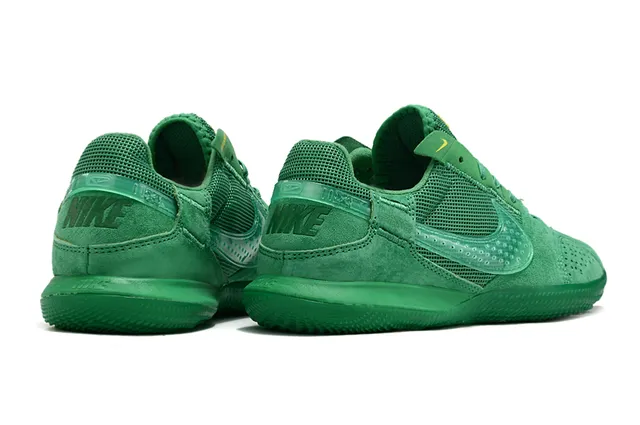 Nike Vert Jaune Monochromatique Perforé Daim Bout Chaussures de football indoor 4
