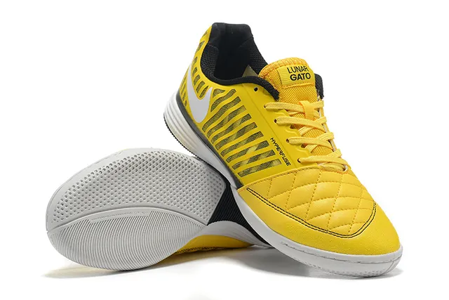 Nike Hypervenom Indoor Sapatos de Futebol Indoor Amarelo Preto Box de Dedos Acolchoado Listras Verticais Overlays Sintéticos Sapatos de Futebol Indoor 3