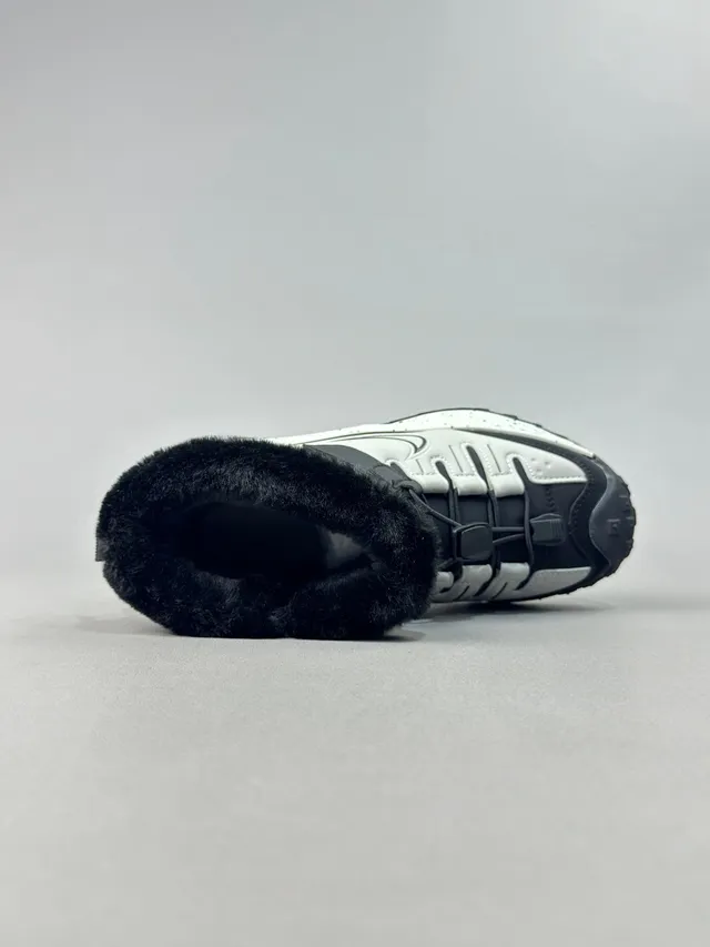 Nike Bottines de neige isolées à bout haut avec bordure en fourrure 8