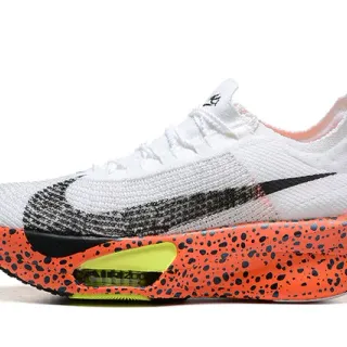 Nike Invincible Run 橙白透斑跑鞋