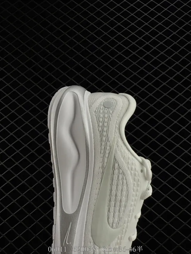 Nike Journey Run White Gray Running Shoes 4