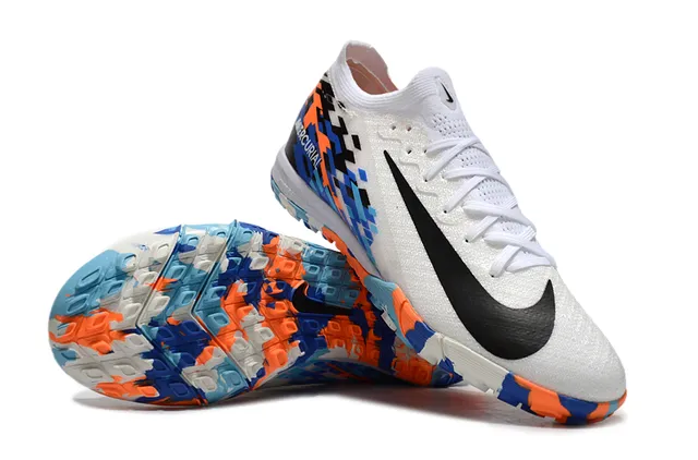Nike Mercurial متعدد الألوان منخفض القطعة علوية اصطناعية جرافيك بكسلد أحذية كرة القدم الداخلية 3