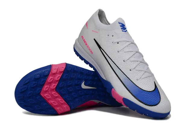 Nike Mercurial Vapor Chaussures de football Turf blanc et bleu, empeigne en maille à coupe basse, lacets asymétriques 3