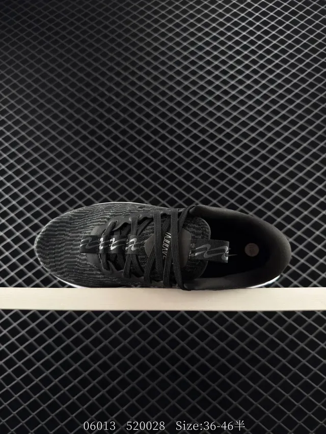 Nike Motiva Black and White Lifestyle Sneakers 3