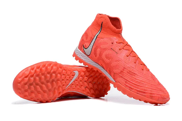 Nike Chaussures de football Turf avec collet sock-fit, empeigne en knit engineered, couleur orange argent 6
