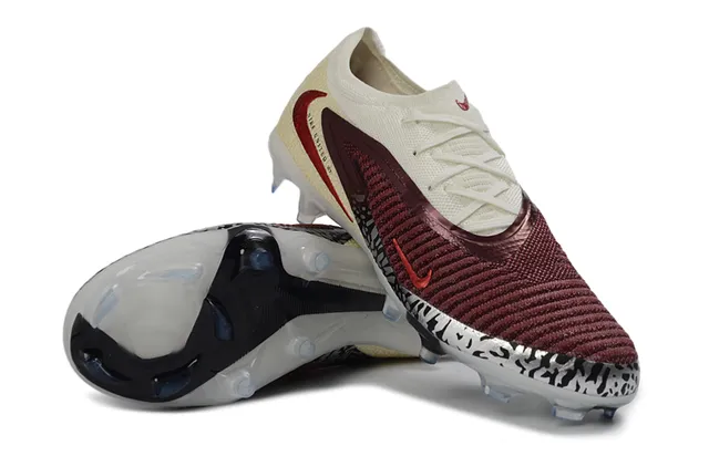 Nike Phantom GT Beige Burgundy Knit Upper Asymmetric Lacing Firm-Ground Soccer Shoes 3