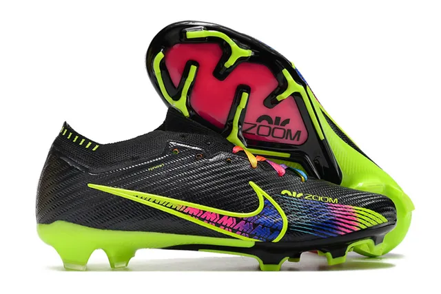 Nike Phantom GT Black Multicolor Low-Cut Knit Upper Firm-Ground Soccer Shoes 1