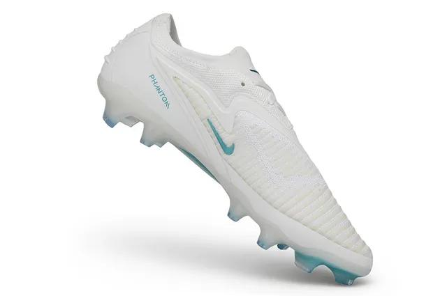 Nike Phantom GT White Blue Knit Upper Transparent TPU Cage Firm-Ground Soccer Shoes 2