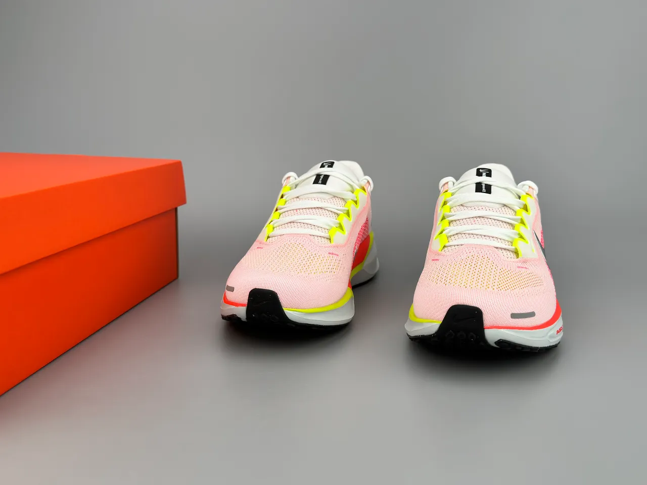 Nike Pink Orange Engineered Knit Upper Gradient Color Blocking Running Shoes 2