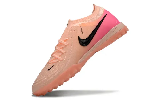 Nike Chuteiras com upper de malha rosa e laranja gradiente para turf 3