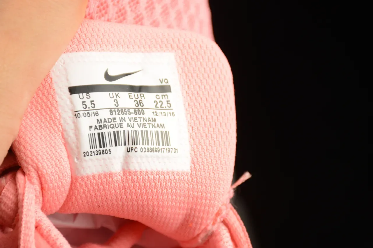 Nike Pink White Knit Mesh Upper Minimalist Silhouette Lifestyle Sneakers 2