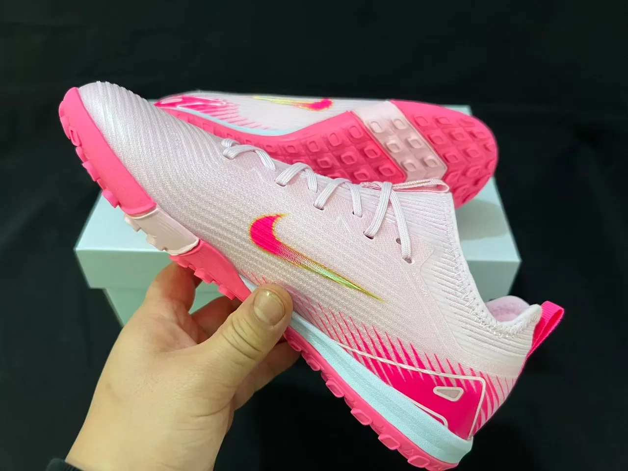 Nike Pink White Knit Upper Low-Cut Silhouette Indoor Soccer Shoes 11
