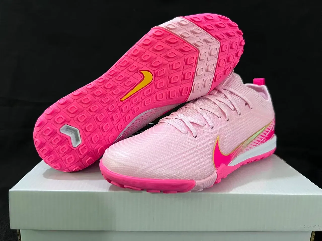 Nike Pink White Knit Upper Low-Cut Silhouette Indoor Soccer Shoes 15