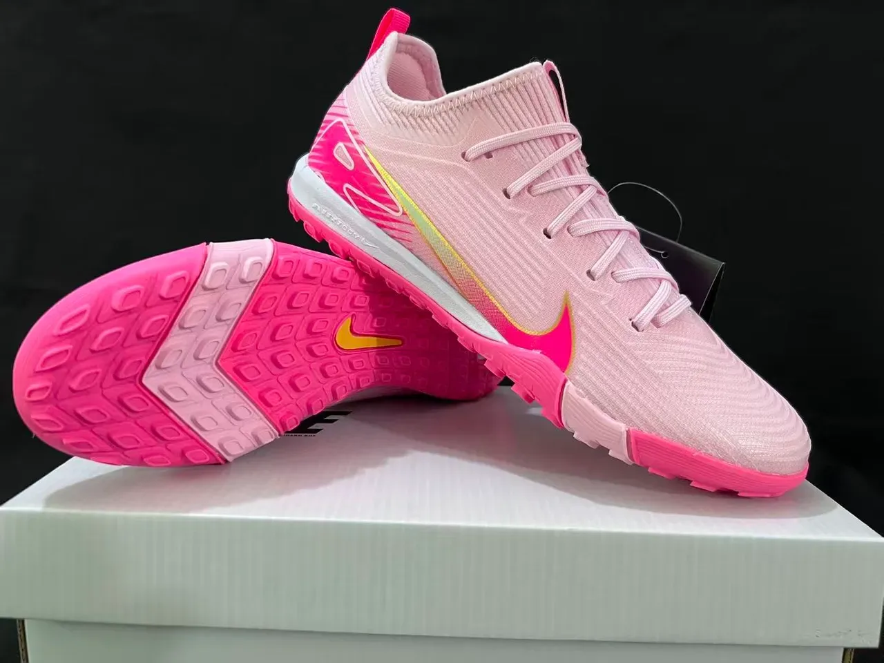 Nike Pink White Knit Upper Low-Cut Silhouette Indoor Soccer Shoes 16