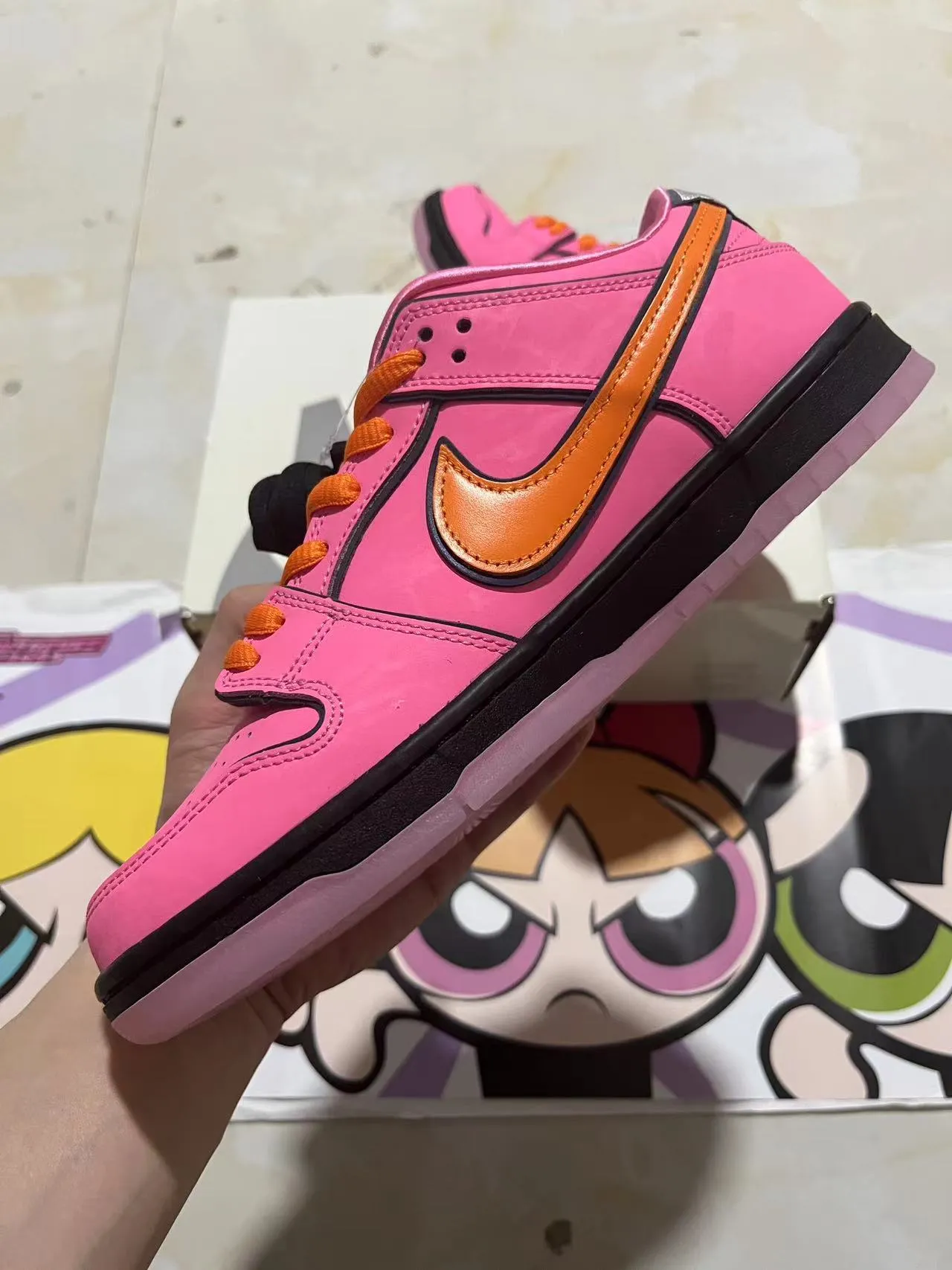Nike SB Dunk Low 粉色橙色黑色滑板鞋 5