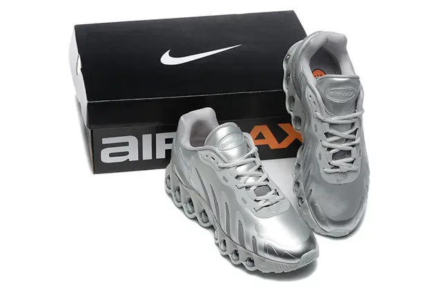 Nike Silver Transparent Metallic Synthetic Upper Exposed Spherical Cushioning Pods Lifestyle Sneakers 2