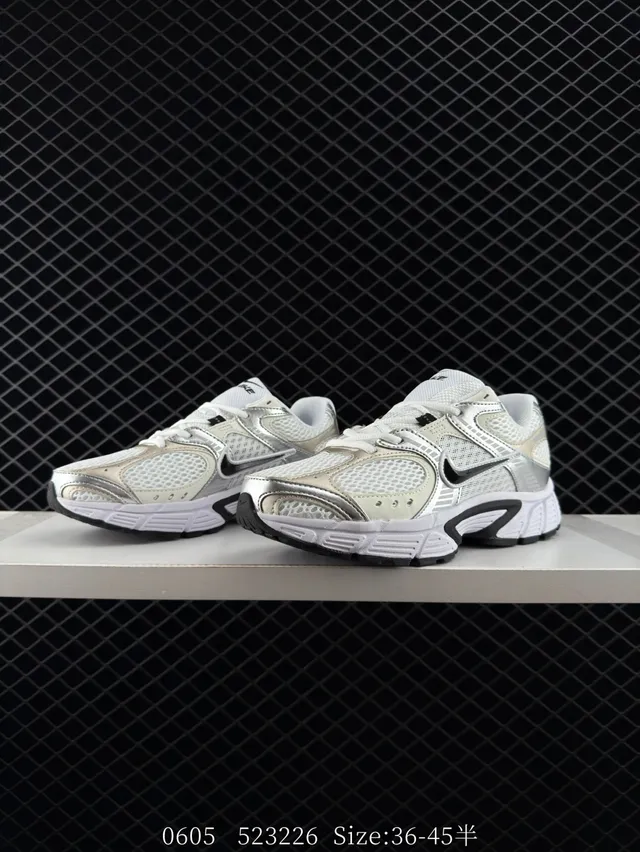 Nike V5 RNR White Silver Midsole Mesh And Synthetic Overlay Upper Chunky Sneakers 4