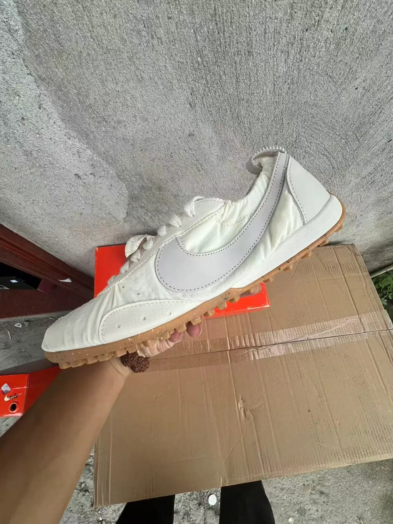 Nike White Brown Nylon Upper Tonal Swoosh Lifestyle Sneakers 4