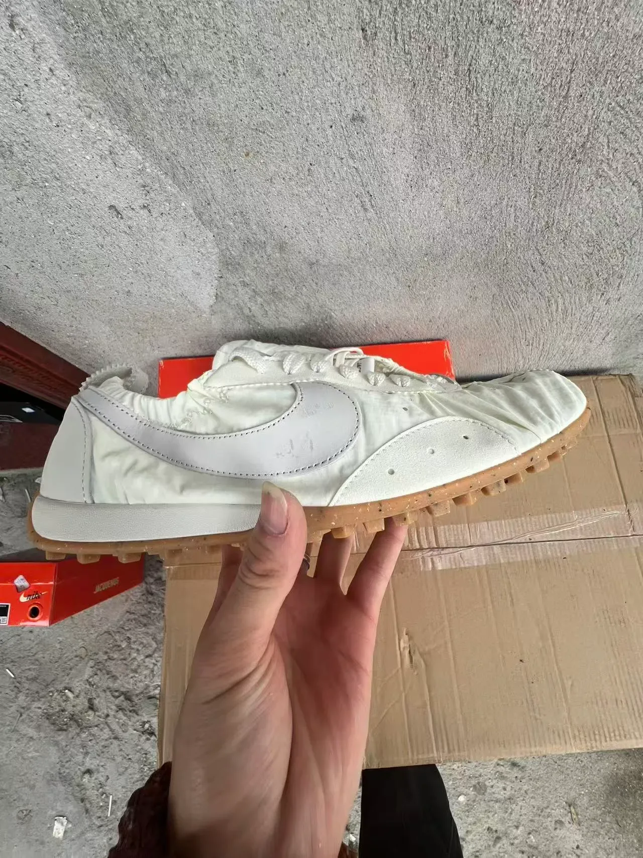 Nike White Brown Nylon Upper Tonal Swoosh Lifestyle Sneakers 6
