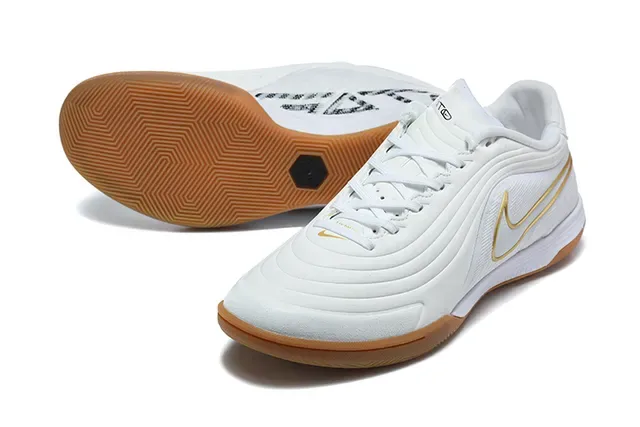 Nike White Gold Low-Top Gum Sole Indoor Soccer Shoes 6